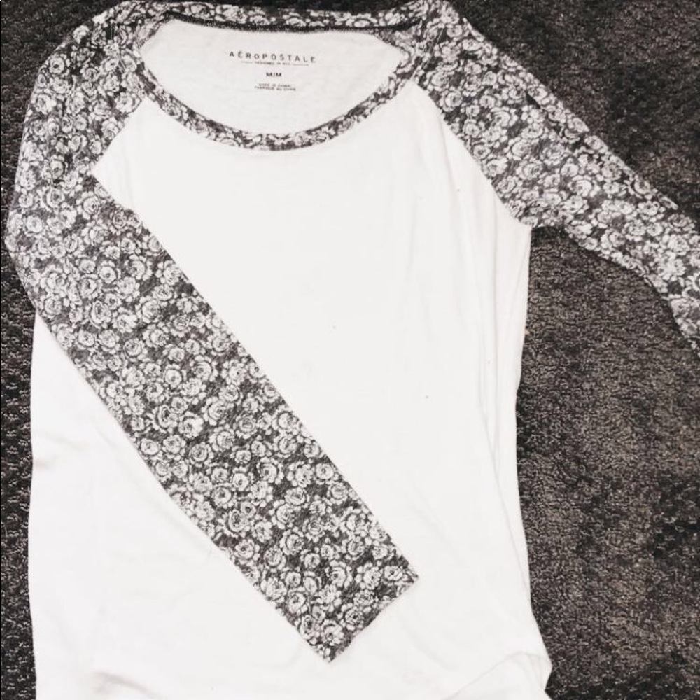 Aeropostale baseball T